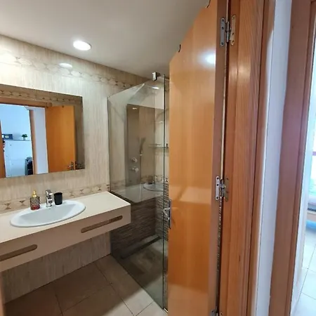 Four Seasons - Playa Del Cura Apartment *