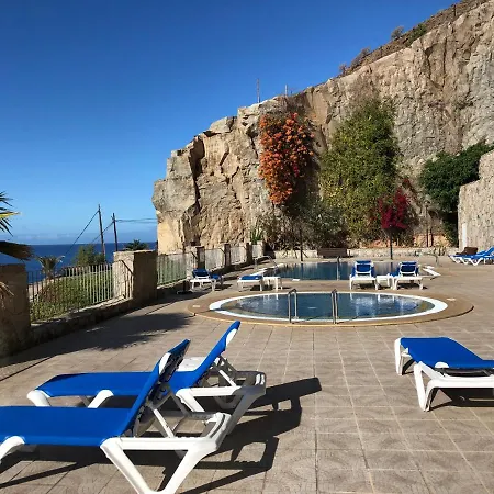 Four Seasons - Playa Del Cura Apartment